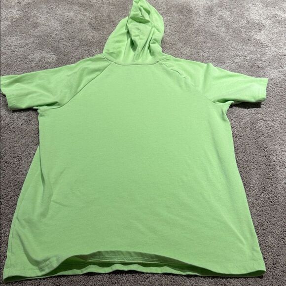 Under armour Project Rock short sleeve hoodie! Lime green size youth XL - Picture 4 of 4